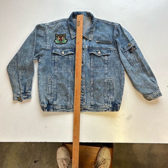 Vintage 80s stonewashed denim jacket, 100% cotton, used good condition - Picture 5 of 7
